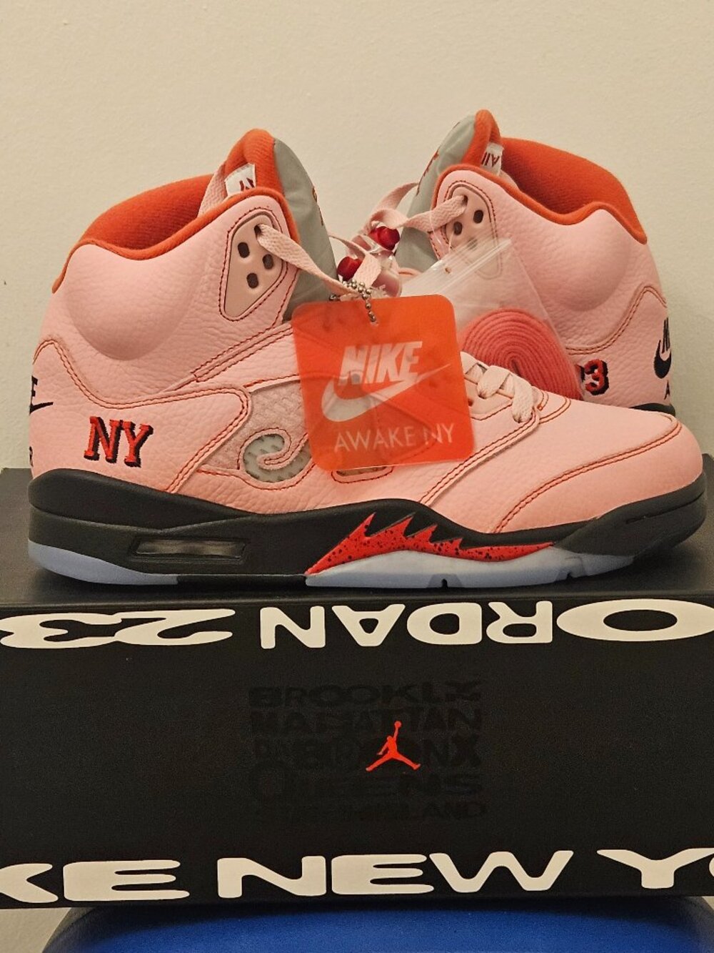 Air Jordan 5 Retro Awake NY Arctic Pink  Basketball Shoes Size 8 Men's